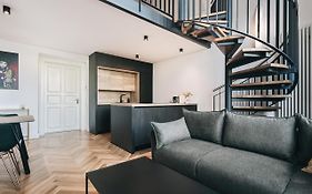 NEU! Palais Residenz Dresden direkt im Zentrum inklusive Netflix